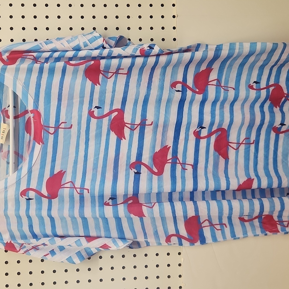 BiBi women's size large flamingo short sleeve top